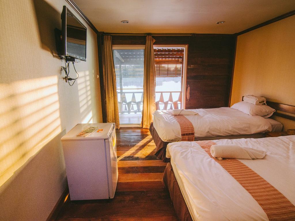 Tanita Lagoon Resort Udon Thani Phòng bức ảnh
