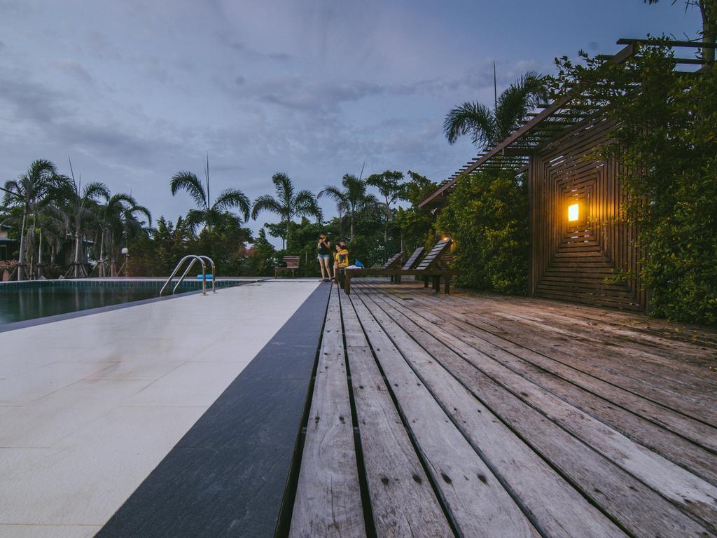 Tanita Lagoon Resort Udon Thani Ngoại thất bức ảnh
