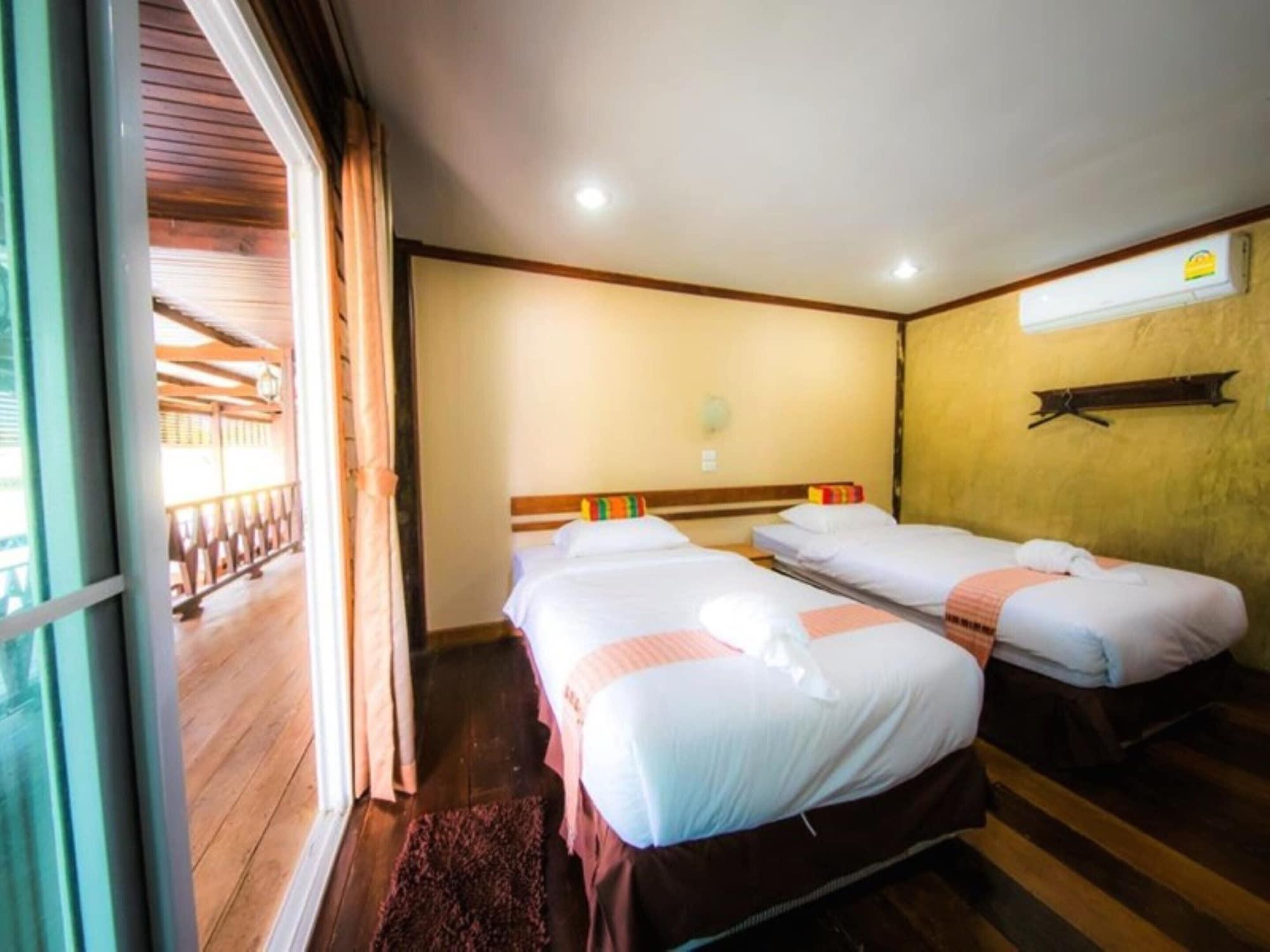 Tanita Lagoon Resort Udon Thani Ngoại thất bức ảnh
