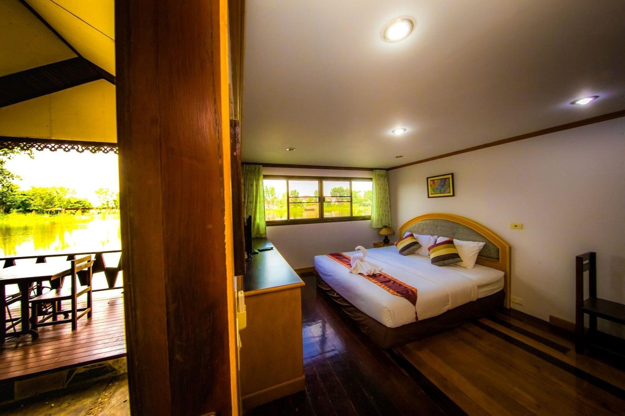 Tanita Lagoon Resort Udon Thani Ngoại thất bức ảnh